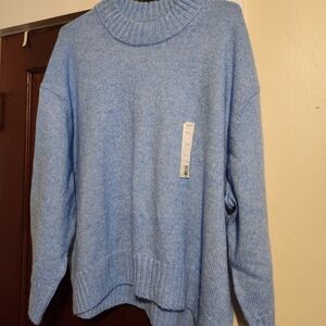 Sonoma Women's Light Blue Crew Neck Sweater